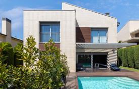 6-zimmer haus in der stadt 386 m² in Vilassar de Dalt, Spanien. 1 320 000 €