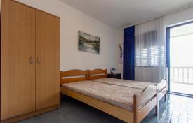 Einfamilienhaus – Krasici, Tivat, Montenegro. 582 000 €