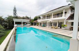 4-zimmer villa 1081 m² in Beraban, Indonesien. $1 385 000