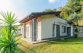 9-zimmer villa in Cernobbio, Italien. 2 200 000 €