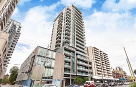 3-zimmer wohnung in Bathurst Street, Kanada. C$1 067 000