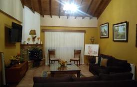 4-zimmer einfamilienhaus 280 m² in Larnaka, Zypern. 750 000 €