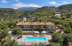 10-zimmer villa 412 m² in Stoupa, Griechenland. 1 500 000 €