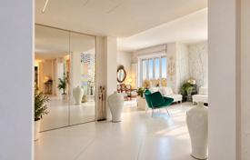 3-zimmer wohnung in Mailand, Italien. 3 000 €  pro Woche