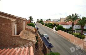Einfamilienhaus – Torrevieja, Valencia, Spanien. 1 330 000 €