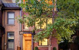 3-zimmer haus in der stadt in Old Toronto, Kanada. C$2 152 000