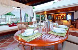 Villa – Surat Thani, Thailand. 7 500 €  pro Woche