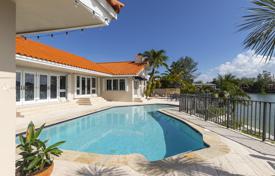 Villa – Miami, Florida, Vereinigte Staaten. 1 543 000 €