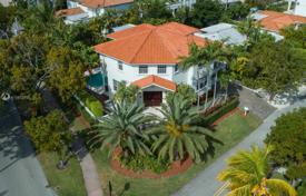 Villa – Key Biscayne, Florida, Vereinigte Staaten. $2 975 000