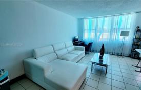 2-zimmer appartements in eigentumswohnungen 113 m² in Miami, Vereinigte Staaten. $276 000