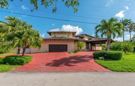 Villa – Miami, Florida, Vereinigte Staaten. 8 866 000 €
