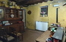 8-zimmer villa 1010 m² in Pontassieve, Italien. 950 000 €