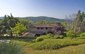4-zimmer villa 430 m² in Arezzo, Italien. 1 700 000 €