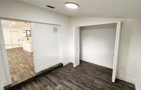 4-zimmer haus in der stadt 175 m² in Miami, Vereinigte Staaten. $597 000