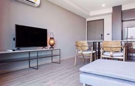 2-zimmer appartements in eigentumswohnungen in Watthana, Thailand. $288 000