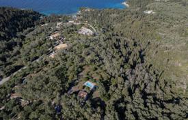 Grundstück in Administration of the Peloponnese, Western Greece and the Ionian Islands, Griechenland. 1 400 000 €