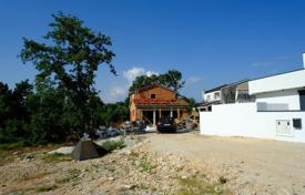 Haus in der Stadt – Pula, Istria County, Kroatien. 200 000 €