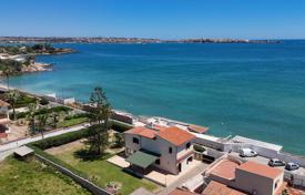 5-zimmer villa 230 m² in Carrozziere, Italien. 650 000 €