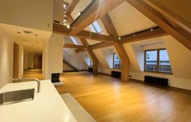 5-zimmer wohnung 360 m² in Old Riga, Lettland. 975 000 €