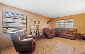3-zimmer haus in der stadt 131 m² in Miami, Vereinigte Staaten. $550 000