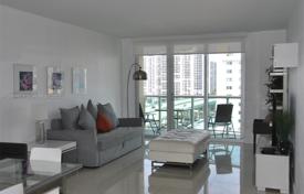Eigentumswohnung – Collins Avenue, Miami, Florida,  Vereinigte Staaten. $699 000