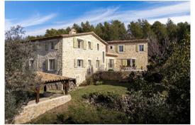 Einfamilienhaus – Fayence, Côte d'Azur, Frankreich. 1 680 000 €