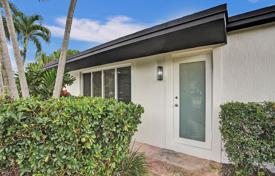 Haus in der Stadt – West Palm Beach, Florida, Vereinigte Staaten. $699 000