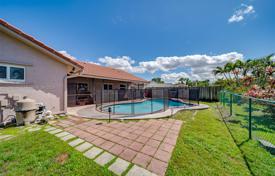 3-zimmer haus in der stadt 223 m² in Coral Springs, Vereinigte Staaten. $600 000