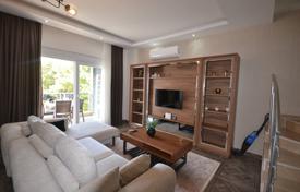 Möblierte Wohnung in einem Komplex in Meeresnähe in Alanya Avsallar. $141 000