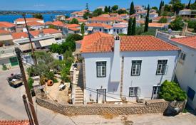 4-zimmer haus in der stadt 180 m² in Spetses, Griechenland. 950 000 €