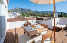 3-zimmer stadthaus 220 m² in Marbella, Spanien. 990 000 €
