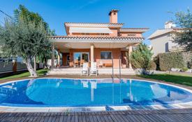 Villa – Cambrils, Katalonien, Spanien. 3 500 €  pro Woche