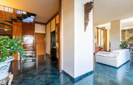 4-zimmer wohnung in Mailand, Italien. Price on request