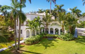 7-zimmer wohnung 565 m² in Miami Beach, Vereinigte Staaten. $8 800  pro Woche