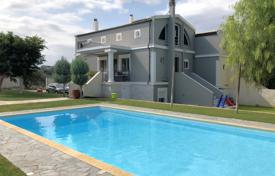 5-zimmer villa 285 m² in Korinth, Griechenland. 400 000 €