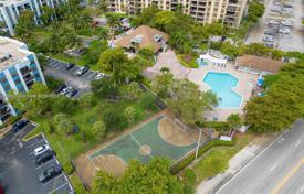 Eigentumswohnung – North Miami, Florida, Vereinigte Staaten. $289 000