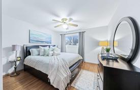 6-zimmer haus in der stadt in Scarborough, Kanada. C$1 263 000