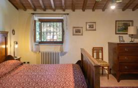 10-zimmer landgut 354 m² in Arezzo, Italien. 1 400 000 €