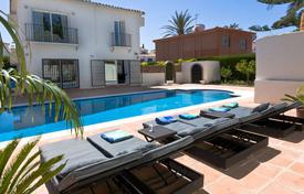 Villa – San Pedro Alcántara, Andalusien, Spanien. 4 600 €  pro Woche