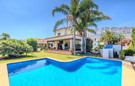 7-zimmer einfamilienhaus 470 m² in Denia, Spanien. 1 400 000 €