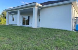 Haus in der Stadt – Lehigh Acres, Florida, Vereinigte Staaten. $345 000