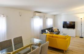 3-zimmer wohnung 113 m² in Madrid Stadt, Spanien. 725 000 €