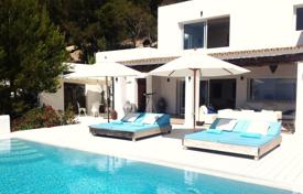 Villa – Es Cubells, Ibiza, Balearen,  Spanien. 18 700 €  pro Woche