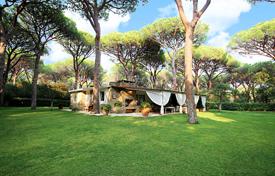 4-zimmer villa 600 m² in Roccamare, Italien. 9 800 €  pro Woche