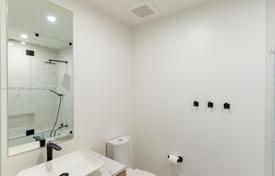 6-zimmer haus in der stadt 471 m² in Miami, Vereinigte Staaten. $2 399 000