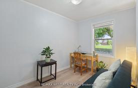 9-zimmer haus in der stadt in Old Toronto, Kanada. C$1 191 000