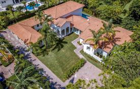 8-zimmer villa 504 m² in Miami, Vereinigte Staaten. $1 635 000