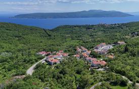 Grundstück in Primorje-Gorski Kotar County, Kroatien. 249 000 €