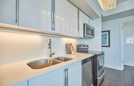 2-zimmer wohnung in Lake Shore Boulevard West, Kanada. C$1 161 000