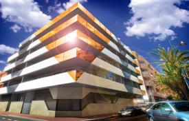 Wohnung – Torrevieja, Valencia, Spanien. 250 000 €